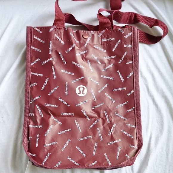 lululemon athletica Burgundy Tote Bag - Picture 1 of 4
